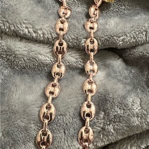 Melania Clara Alaia necklace